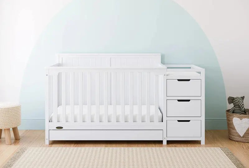 Graco Hadley 5-In-1 Convertible Crib With Changing Station And Drawer - 04586-701