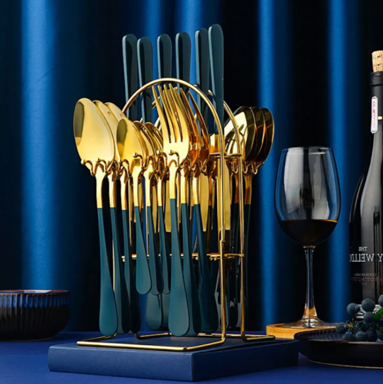 121-Piece Kitchen Set