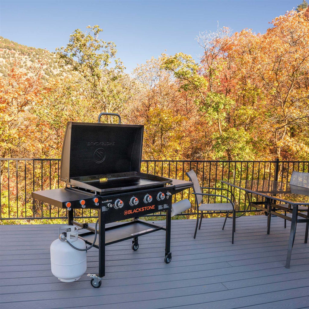 Blackstone Gas Griddle With Hood, 4 Burners - 76861121