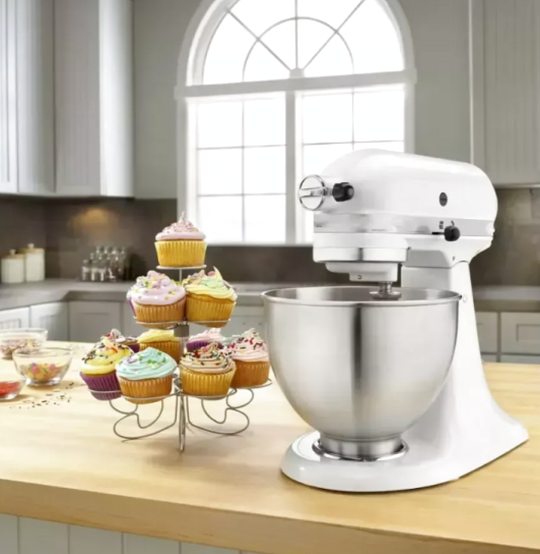 121-Piece Kitchen Set