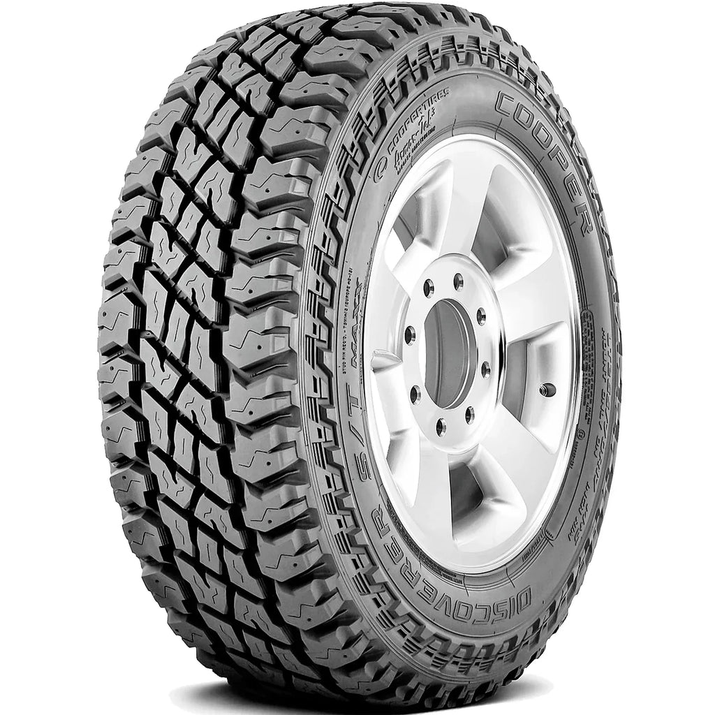 Cooper Light Truck Mud Tires, Set Of 4, 275/70R18 125/122Q E 10 Ply - Discoverer S/T Maxx