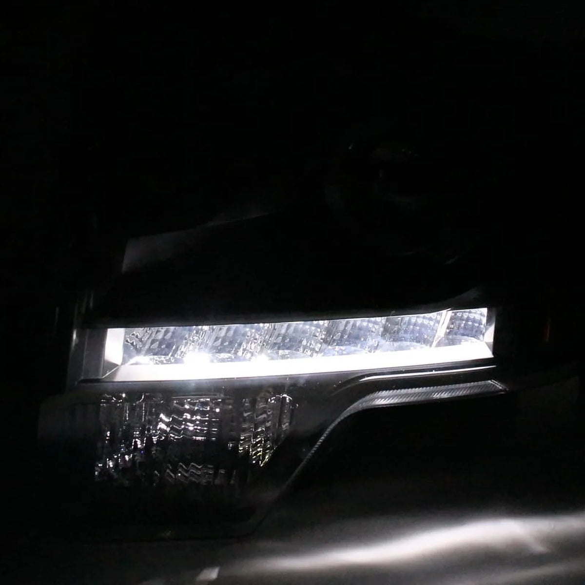 Spec-D Tuning Black LED Strip Bar Projector Headlights With LED Fog Lamps Compatible With 2009-2014 Ford F150 - Left And Right Pair