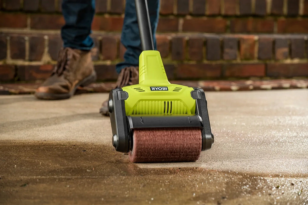 RYOBI 18V ONE+ Outdoor Patio Cleaner Kit