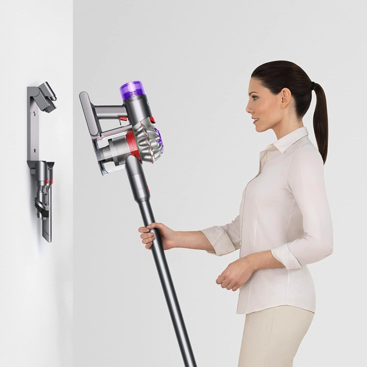 Dyson V8 Plus Cordless Vacuum Cleaner - SV25