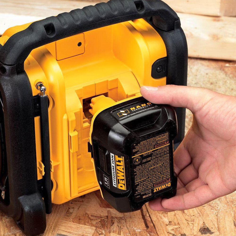 20-Volt MAX Compact Corded/Cordless Worksite Radio