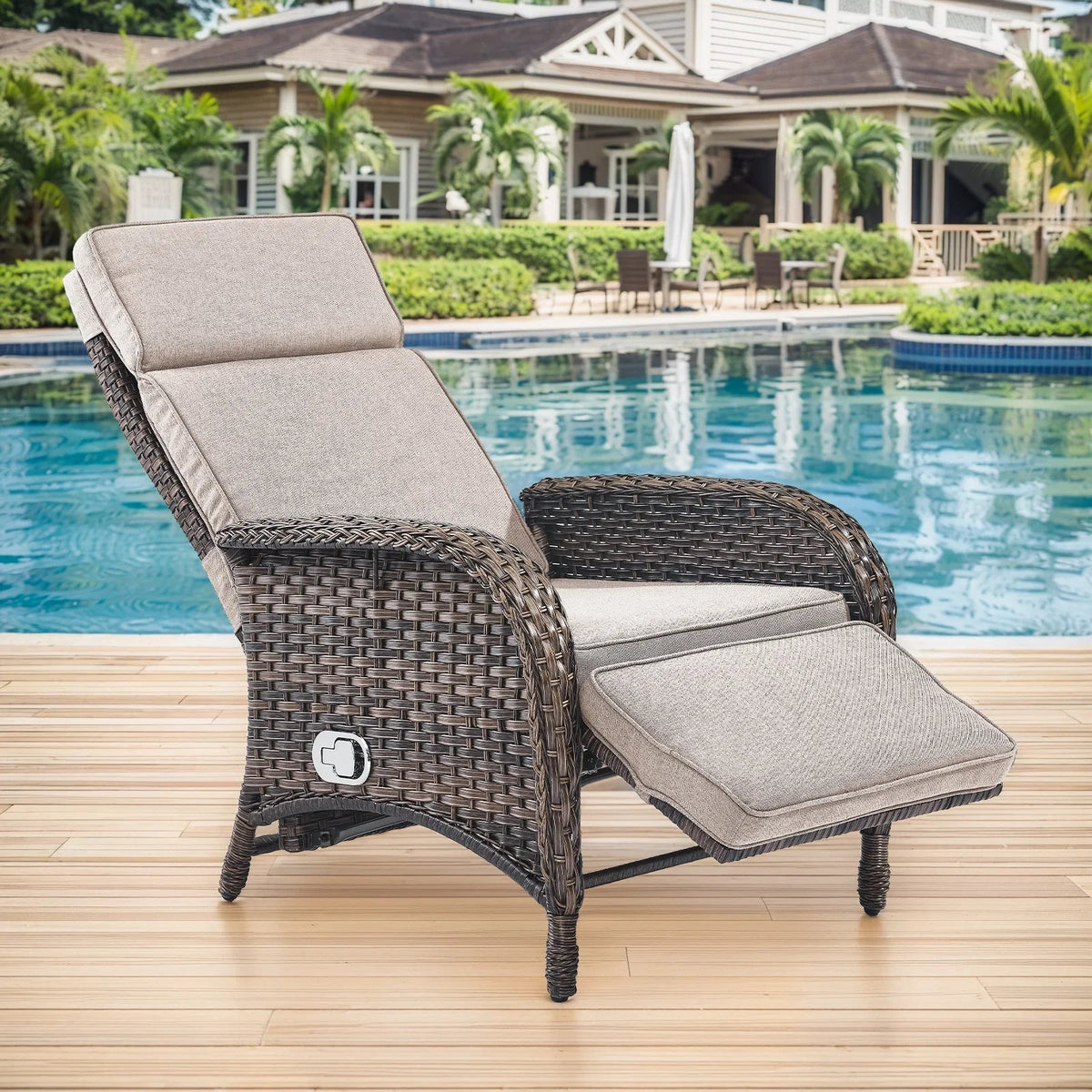 OPOHORO Outdoor Recliner Chair With Cushion, Beige, 1-Pc