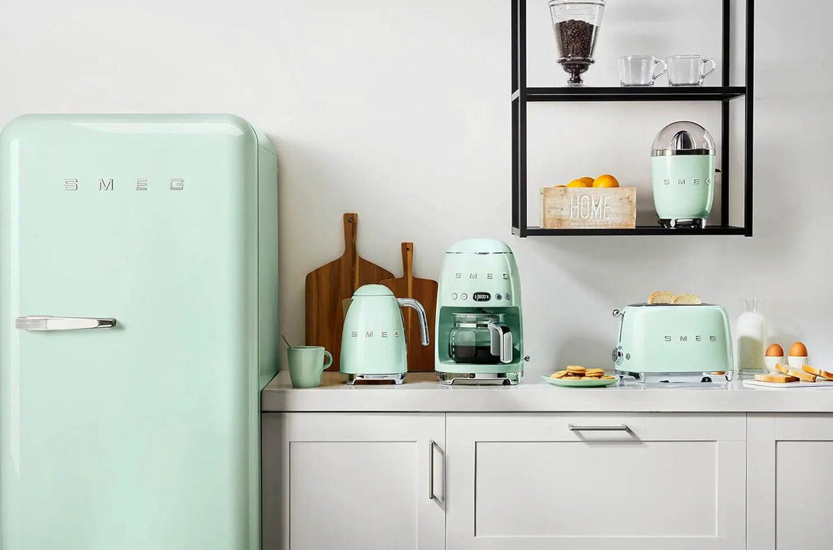 Smeg 50's Retro Style Drip Filter Coffee Machine, 10 Cups, Pastel Green