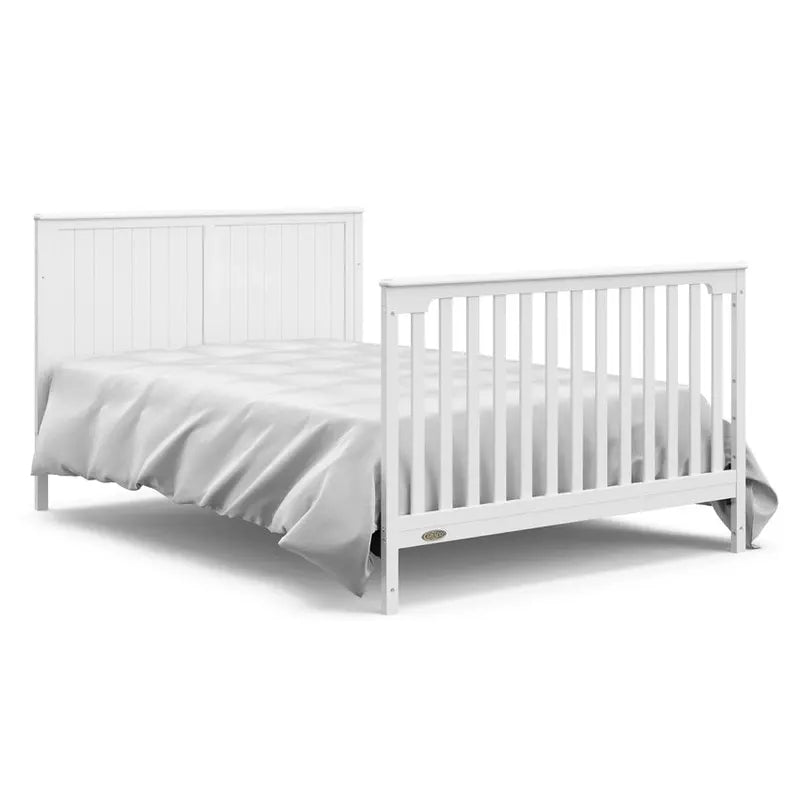 Graco Hadley 5-In-1 Convertible Crib With Changing Station And Drawer - 04586-701