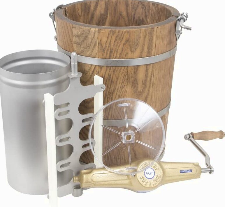 6 qt Country Ice Cream Maker With Classic Wooden Tub - Hand Crank