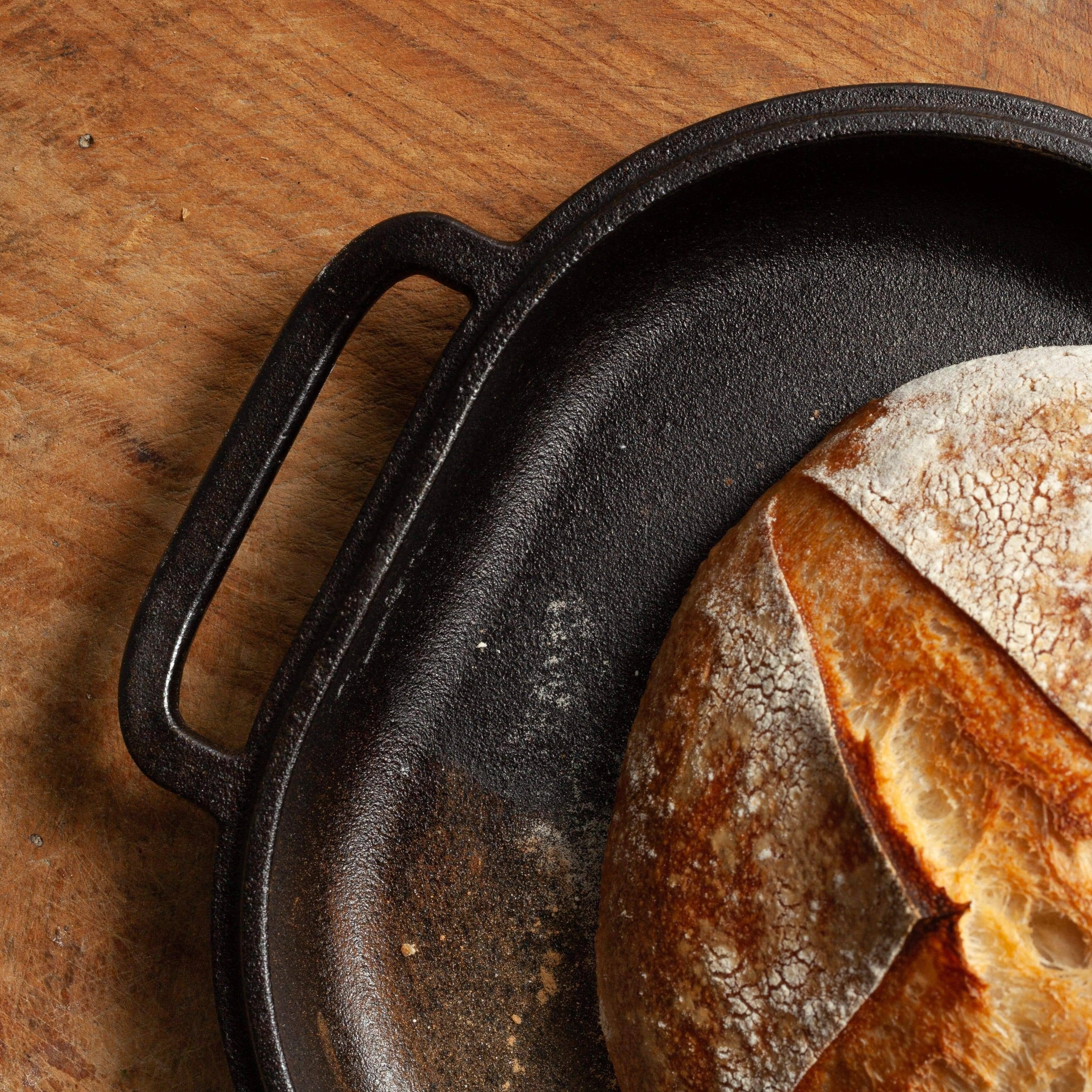 Challenger Breadware Cast Iron Bread Pan, 15.4 in x 10.5 in x 5.4 in, 22 Pounds