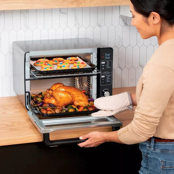 Ninja 12-in-1 Double Oven With FlexDoor, FlavorSeal, Smart Finish, Convection And Air Fry - DCT401