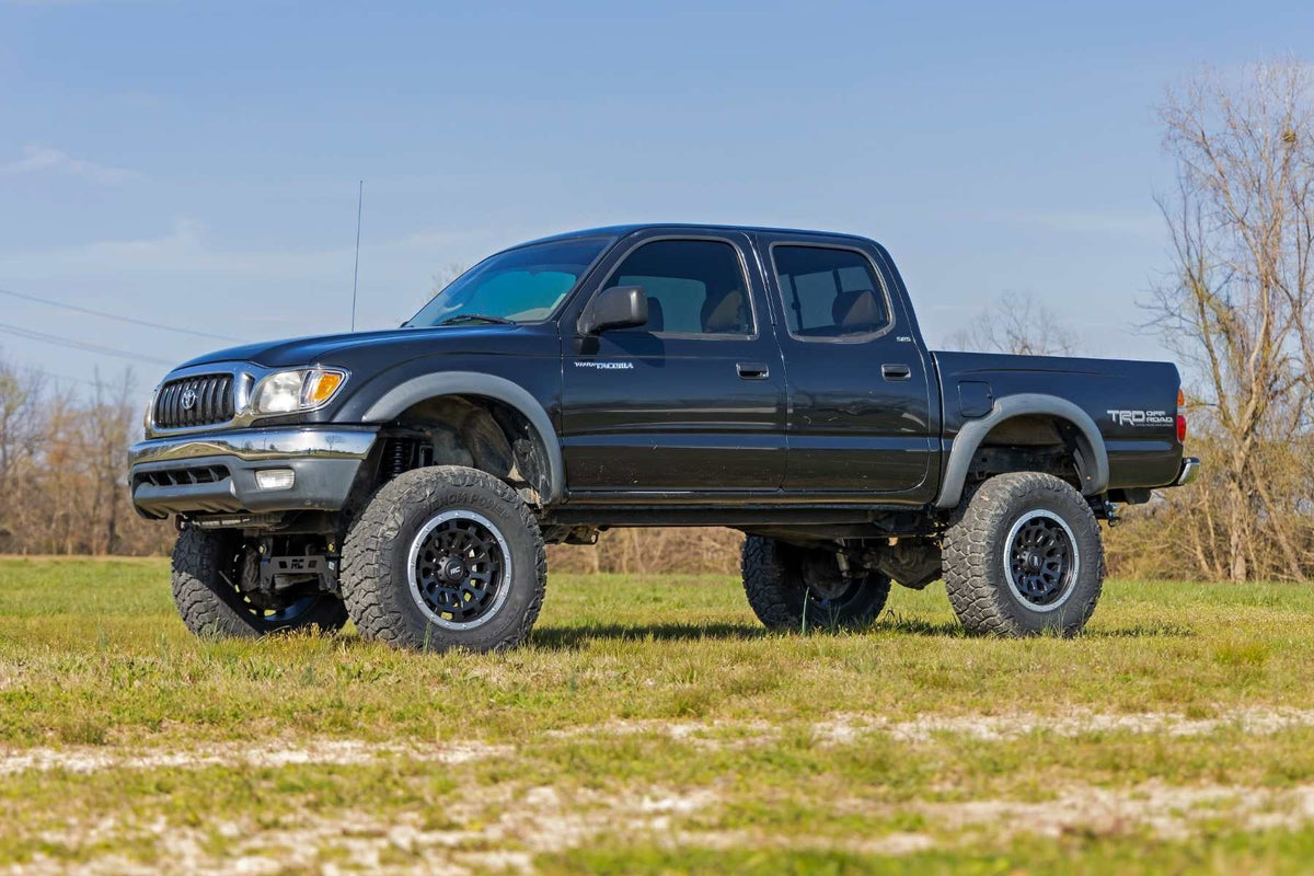 Rough Country 6in Lift Kit With N3 Struts And Shocks For 96-04 Toyota Tacoma - 74131
