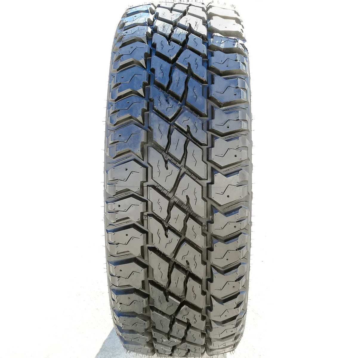 Cooper Light Truck Mud Tires, Set Of 4, 275/70R18 125/122Q E 10 Ply - Discoverer S/T Maxx
